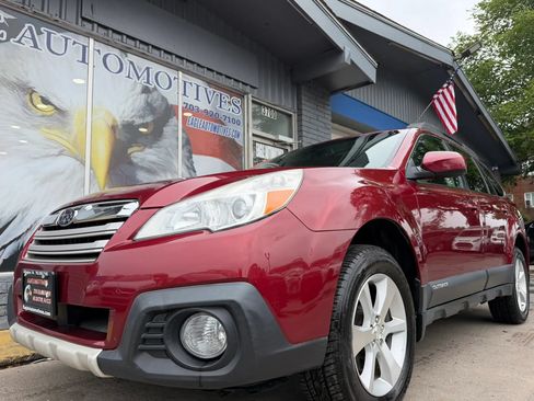 Used 2014 Subaru Outback 3.6R Limited AWD/4WD image 7