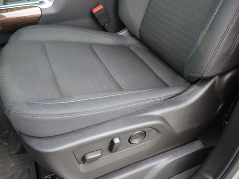 Used 2025 Chevrolet Silverado 1500 LT Trail Boss w/ Convenience Package II image 20