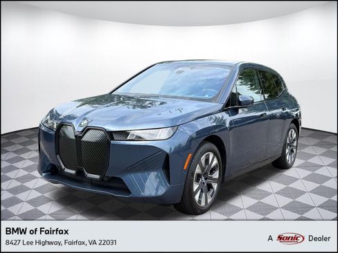 Used 2026 BMW iX xDrive60 AWD/4WD image 1