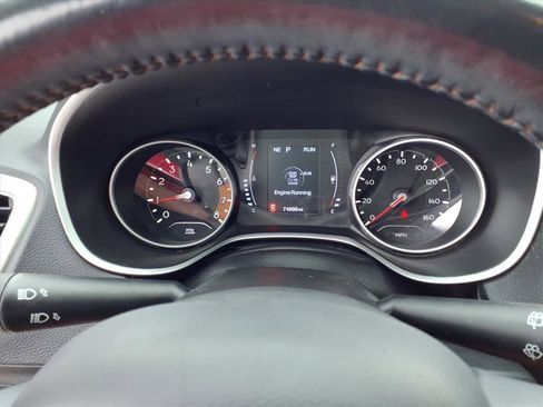 Used 2020 Jeep Compass Latitude w/ Cold Weather Group image 25