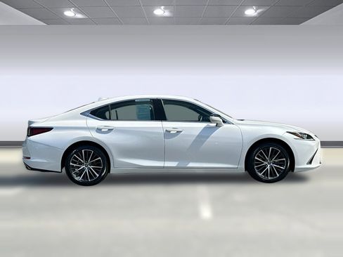 Certified 2025 Lexus ES 350 w/ Premium Package FWD image 7