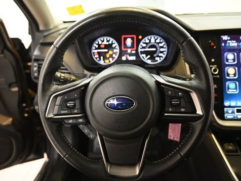 Used 2020 Subaru Outback Premium AWD/4WD image 4