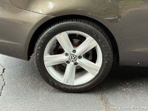 Used 2012 Volkswagen Eos Lux image 45