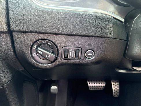 Used 2021 Dodge Charger GT w/ Performance Handling Group RWD image 18
