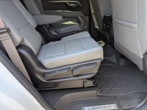 New 2026 Chevrolet Tahoe Z71 w/ Comfort Package AWD/4WD image 37