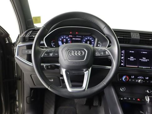 Certified 2023 Audi Q3 2.0T Premium Plus w/ Premium Plus Package AWD/4WD image 20