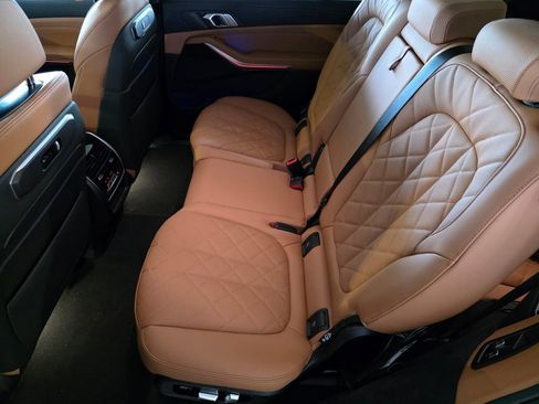 New 2026 BMW X7 xDrive40i image 12