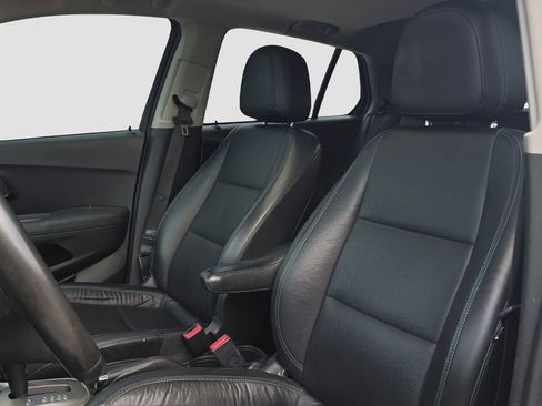 Used 2015 Chevrolet Trax LTZ FWD image 7