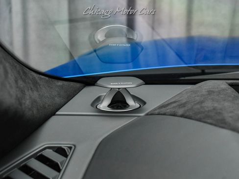 Used 2022 Lamborghini Urus image 10