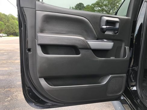 Used 2017 Chevrolet Silverado 1500 LTZ Z71 w/ LTZ Plus Package image 18