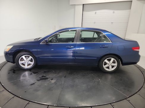 Used 2004 Honda Accord EX image 4