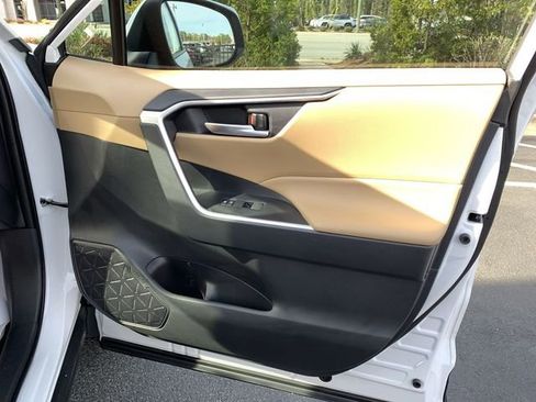 Certified 2025 Toyota RAV4 XLE Premium image 13