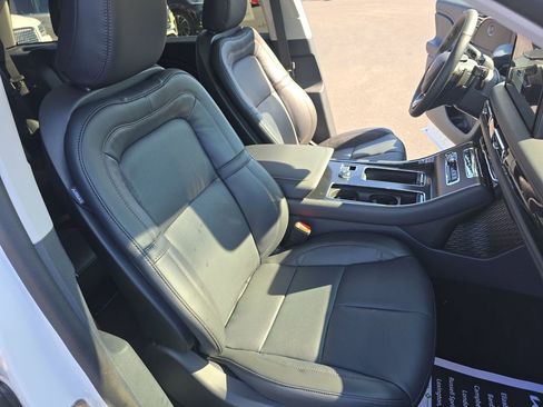 Used 2025 Lincoln Aviator Reserve w/ Illumination Package image 26