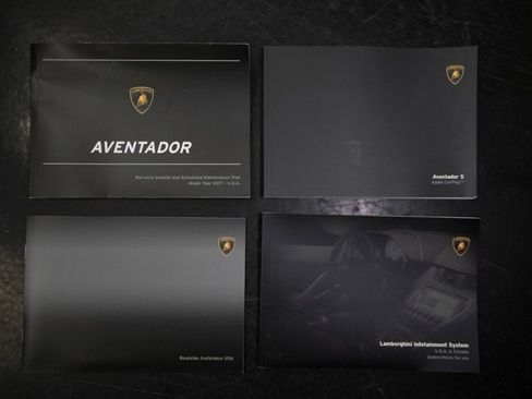 Used 2017 Lamborghini Aventador S image 71