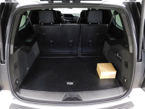 Used 2024 Cadillac Escalade ESV Sport w/ LPO, ONYX Package image 87