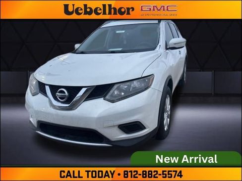Used 2014 Nissan Rogue SV image 1