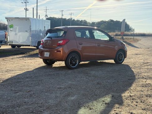 Used 2019 Mitsubishi Mirage ES image 4
