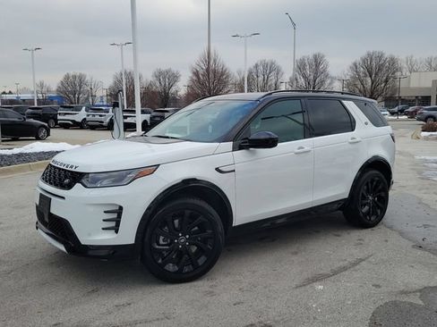Used 2025 Land Rover Discovery Sport Dynamic SE AWD/4WD image 36