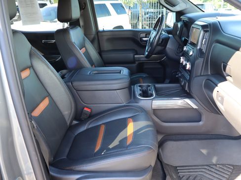 Used 2020 GMC Sierra 1500 AT4 w/ AT4 Premium Package AWD/4WD image 38