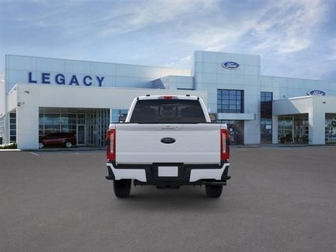 New 2026 Ford F250 Lariat w/ Black Appearance Package AWD/4WD image 5