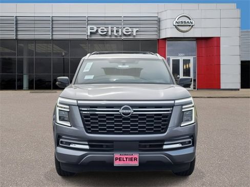 New 2025 Nissan Armada Platinum image 2