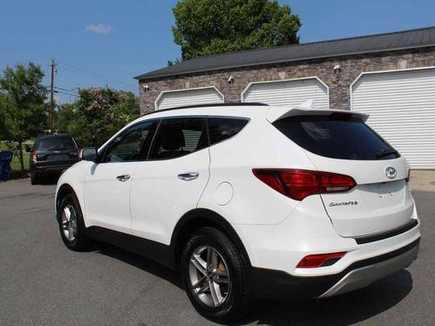 Used 2017 Hyundai Santa Fe Sport AWD/4WD image 9