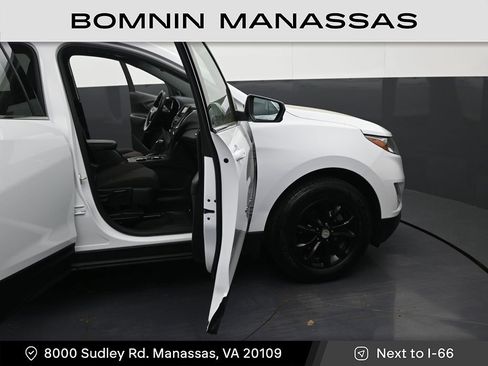 Used 2020 Chevrolet Equinox LT FWD image 9