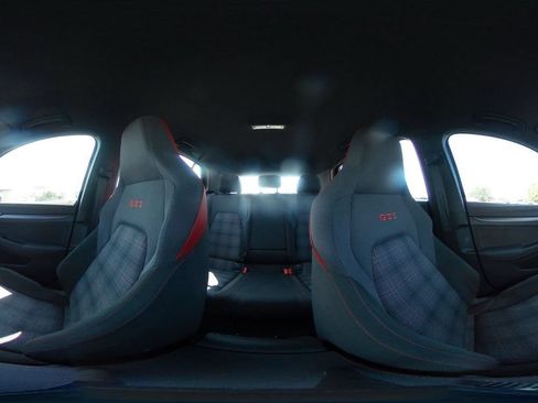 Used 2026 Volkswagen Golf S FWD image 43