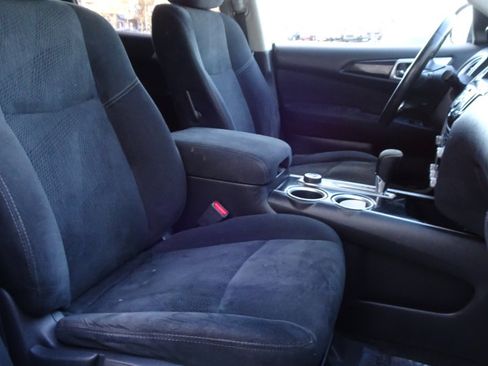Used 2013 Nissan Pathfinder SV image 15