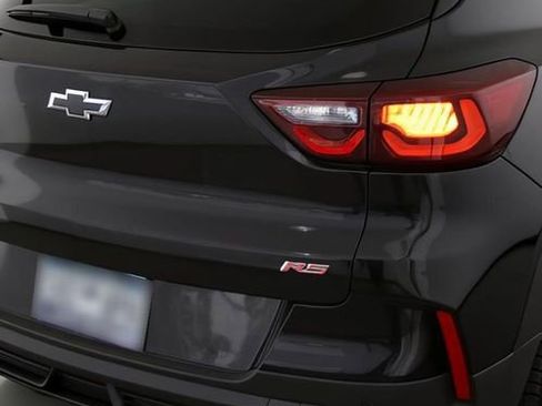 Used 2025 Chevrolet TrailBlazer RS w/ Convenience Package image 7