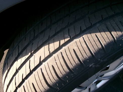 Used 2014 Chevrolet Cruze LS image 10