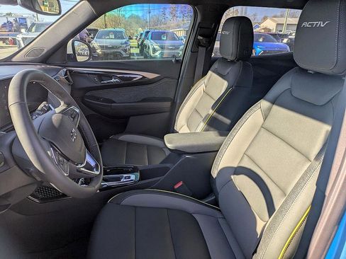 New 2025 Chevrolet TrailBlazer ACTIV w/ Convenience Package image 10