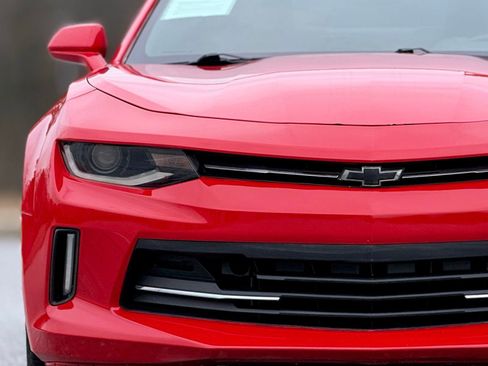 Used 2017 Chevrolet Camaro LT w/ RS Package image 13