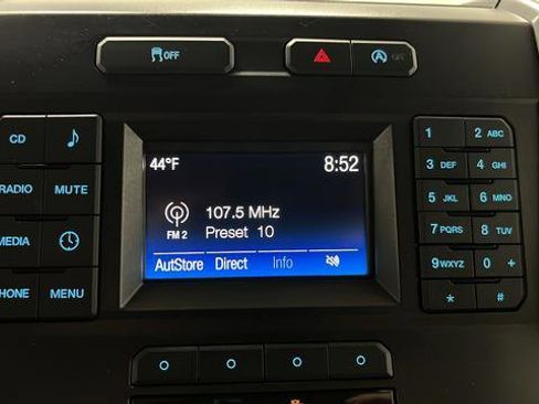 Used 2017 Ford F150 XLT image 14