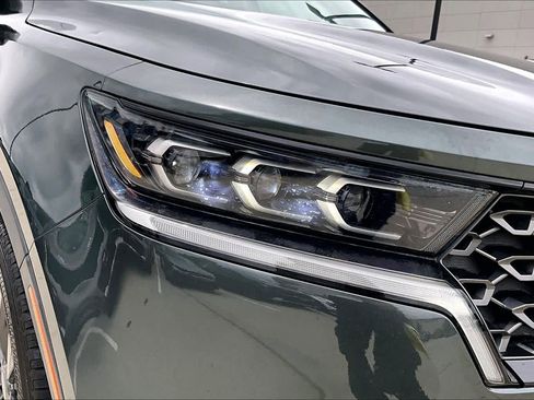Used 2022 Kia Sorento SX Prestige AWD/4WD image 25