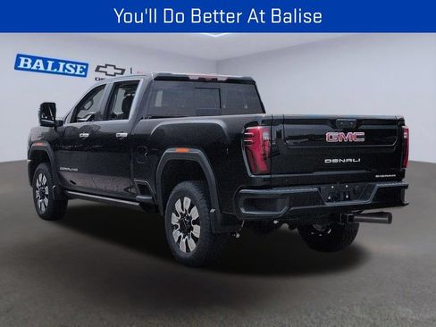 New 2026 GMC Sierra 3500 Denali w/ Denali Reserve Package AWD/4WD image 5