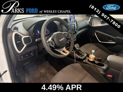 Used 2022 Kia Soul LX FWD image 6