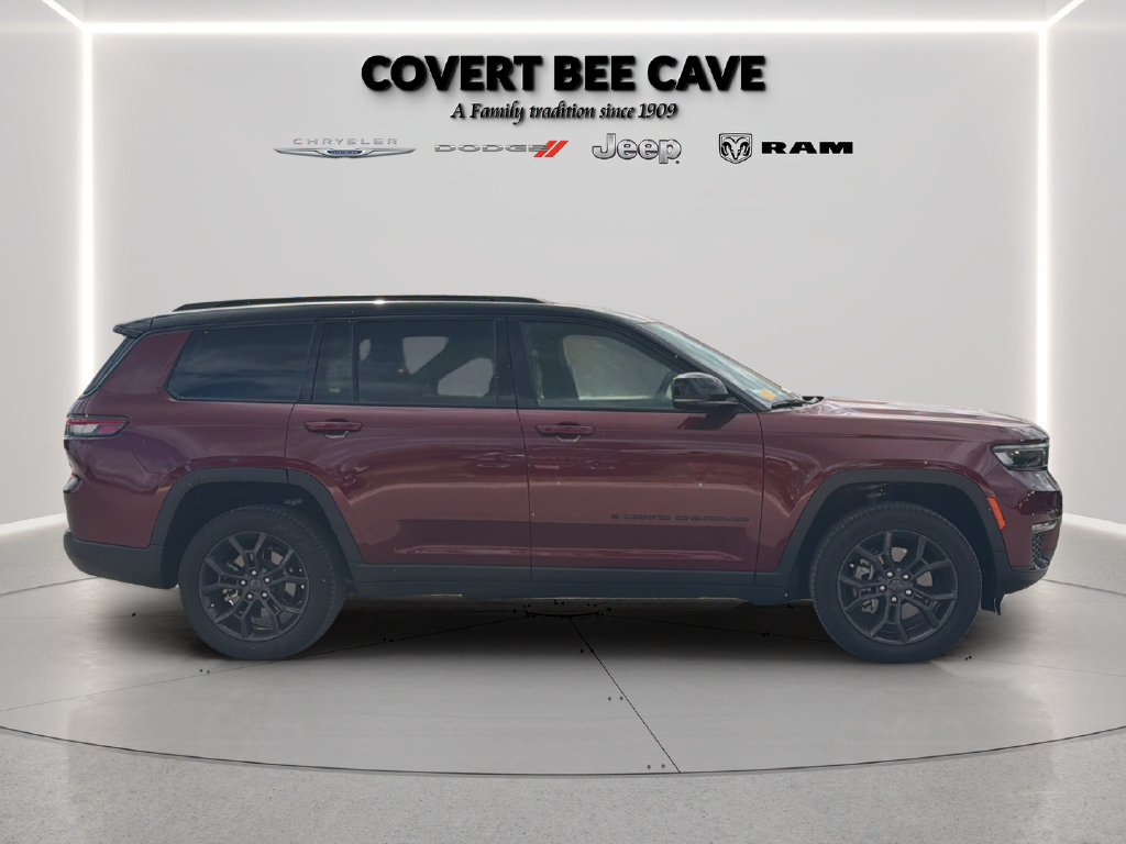 Used 2025 Jeep Grand Cherokee L Limited AWD/4WD image 8