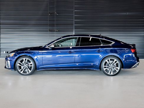 Used 2024 Audi S5 Premium w/ Convenience Package image 15