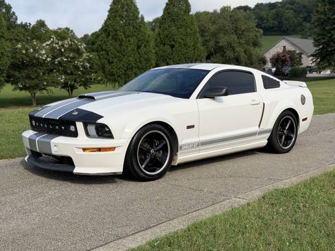 Used 2007 Ford Mustang GT RWD image 10