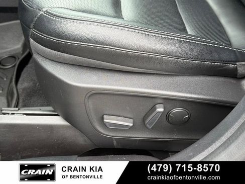 Used 2022 Ford Escape SEL AWD/4WD image 12