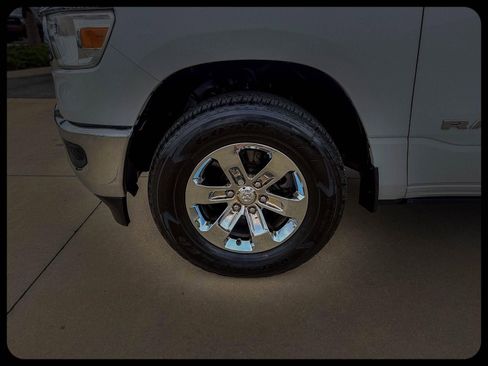 Used 2024 RAM 1500 Laramie image 13