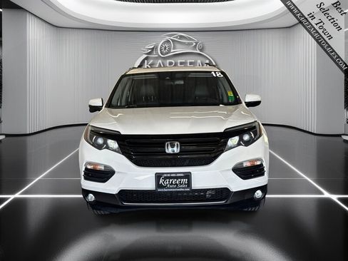 Used 2018 Honda Pilot Touring image 2