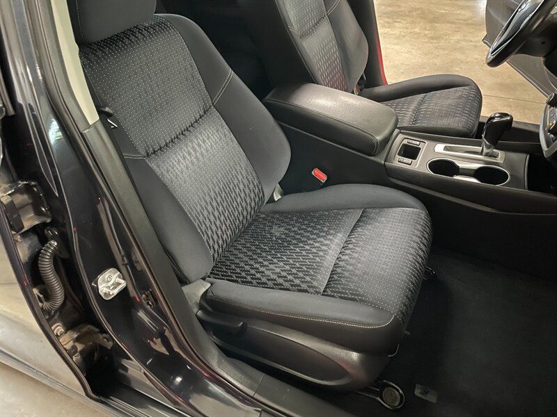 Used 2016 Nissan Altima 2.5 SV FWD image 20
