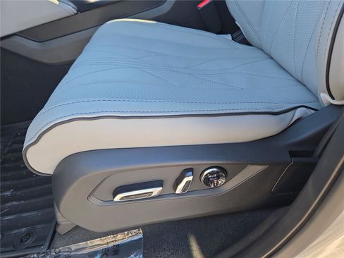 New 2026 Acura MDX SH-AWD w/Advance image 20