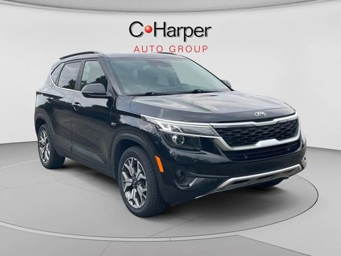 Used 2021 Kia Seltos EX AWD/4WD image 1