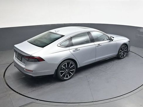 Used 2025 Honda Accord Touring image 22
