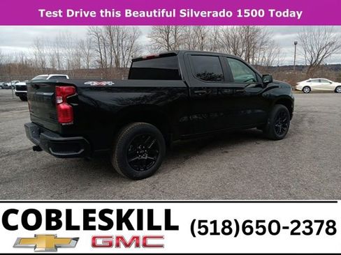 New 2026 Chevrolet Silverado 1500 Custom w/ Rally Edition image 3