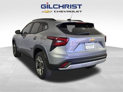 New 2026 Chevrolet Trax LT w/ Driver Confidence Package image 5