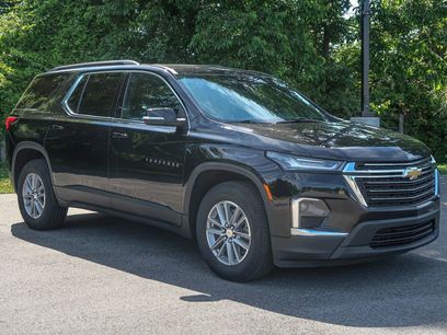 Used 2022 Chevrolet Traverse LT